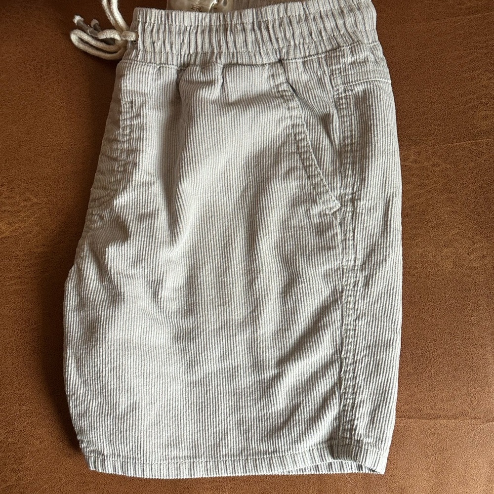 Men's Cotton Corduroy 5 Inch Inseam Shorts